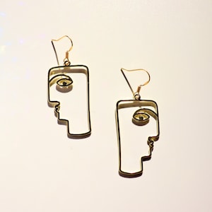 Gold Abstract Picasso Face Earring, Dainty Quirky Face Profile, Statement Dangle Drop Earrings, High Quality Minimalist Portrait Earring