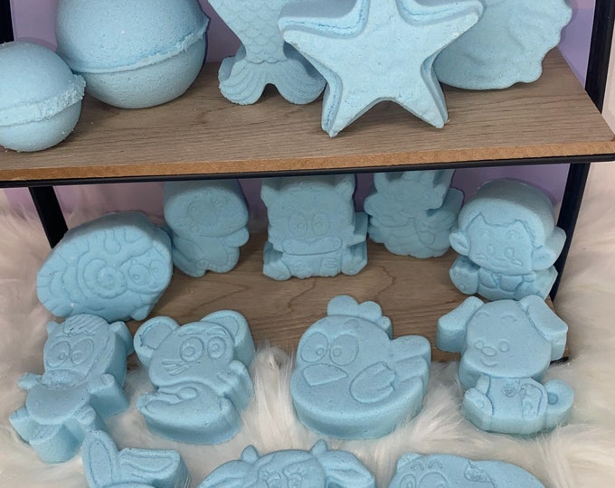 Set of Bubble Bath Bath Bombs BUBBLEGUM Scented Kids or Adults