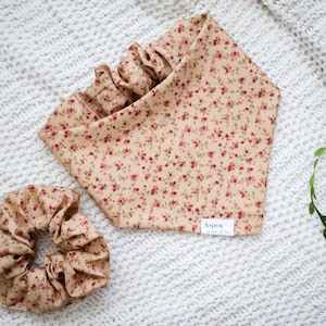 Floral Dog Bandana Scrunchie | Elastic Dog Scarf | Cottagecore Pet Bandana | Matching Scrunchie or Bow | Spring Dog Accessory