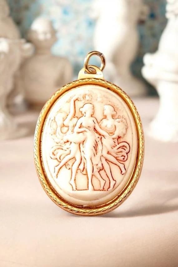 Pendentif Camée – Mon Bijou d'Occasion