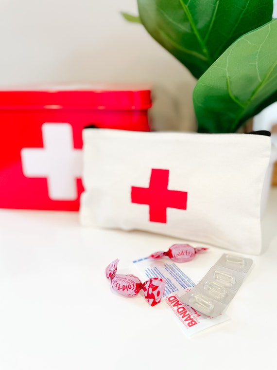 First Aid Kit, Canvas Pouch, Purse First Aid, Swiss Cross, Gift for Friend,  Car, Diaper Bag, Purse, Camper, Camping, RV, Travel Size -  Denmark