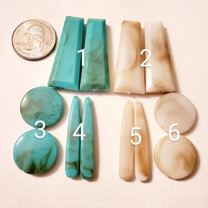 Pair of Beautiful Acrylic cabochons/Beads/Gems/Beading Supplies/ Resin Centers/Jewelry Making Materials