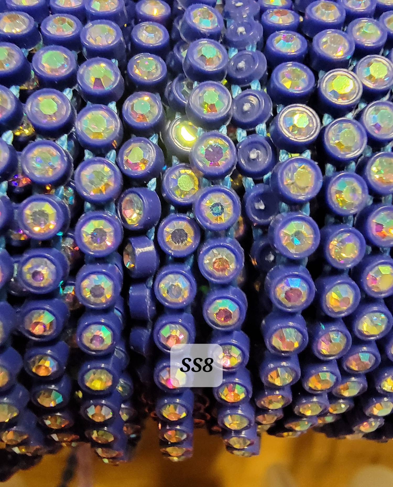 Wunderschöne sS8 Blue Ab Kunststoff Strass Banding/Dekorative Borte/Verzierung/Perlenzubehör/Schmuckherstellung/Bastelzubehör/Nähen