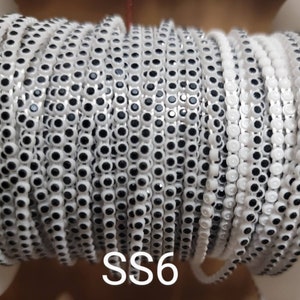 Beautiful SS6 Plastic Rhinestone Banding/Decorative Trim/Embellishment/Beading Supplies/Jewelry Making/Craft Supplies/Sewing