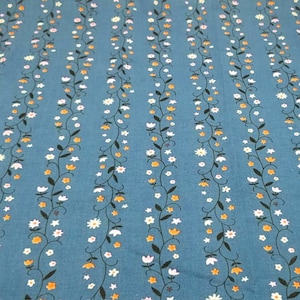 Floral blau Stoff, Floral Baumwollstoff, Gänseblümchen Rebe blau Baumwollstoff, 100 % Baumwollstoff, 1 YARD