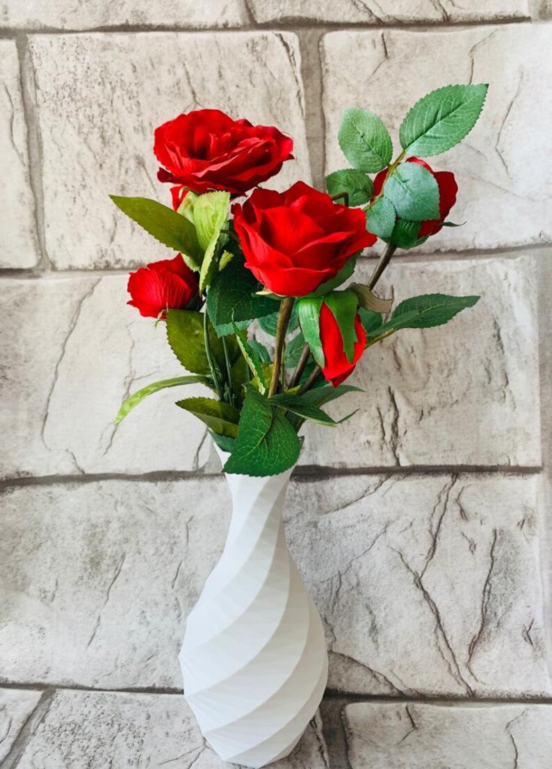 Elegant Vase / 3D Printed Vase / Low Poly Design Vase / Etsy Canada