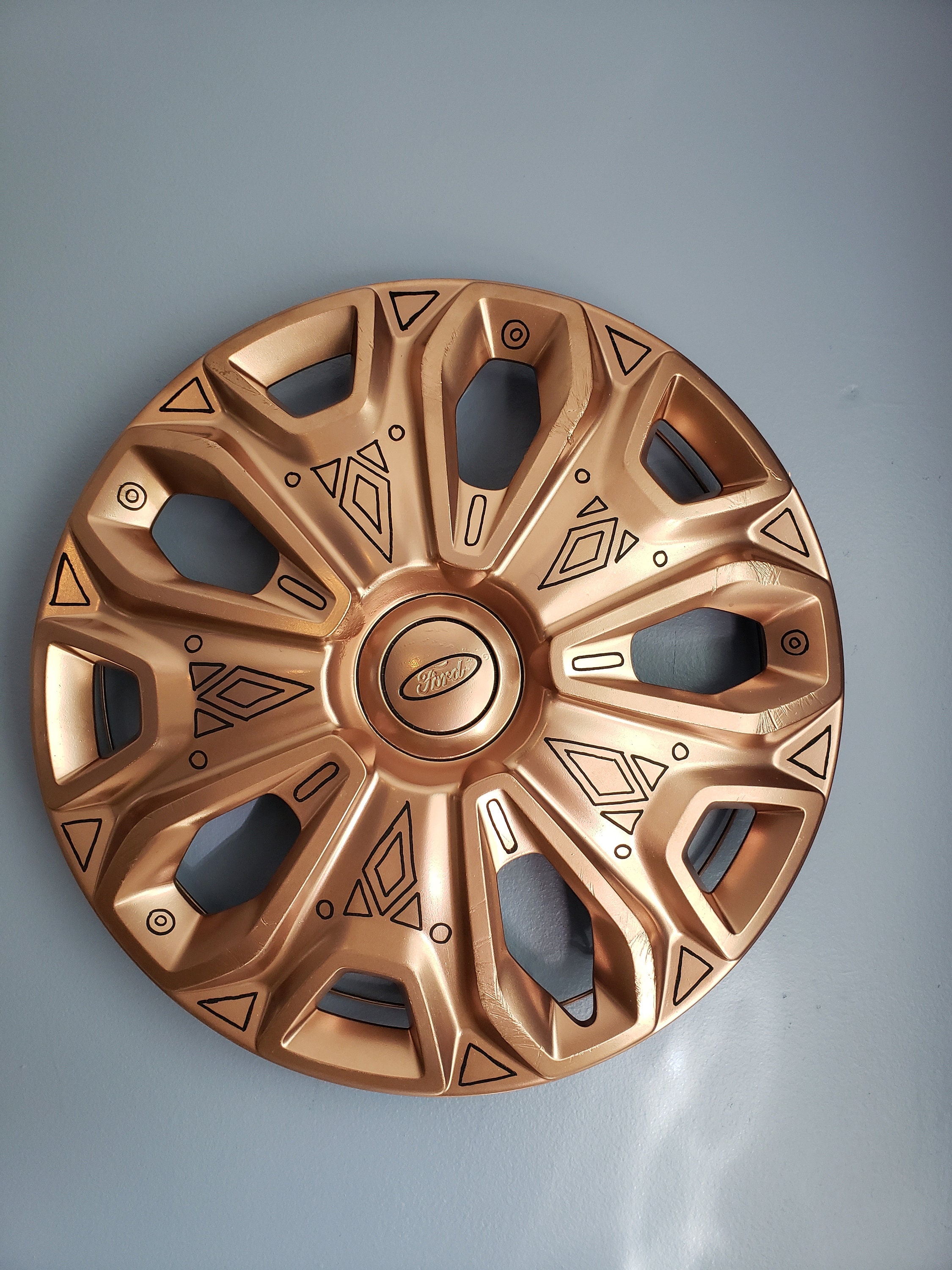 Gold hubcaps deals