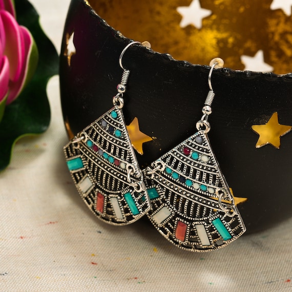 India Souvenir Necklace Multicolor Glass Beads Dangle Drop Brass Metal Boho