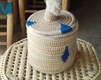 Woven Moroccan Palm Leaf Basket With Lid, Round Storage Box, Kitchen Organizer