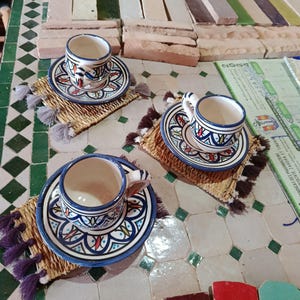 Auténticas tazas de espresso de cerámica marroquí con platillos / Juego de café de cerámica artesanal estilo Fez