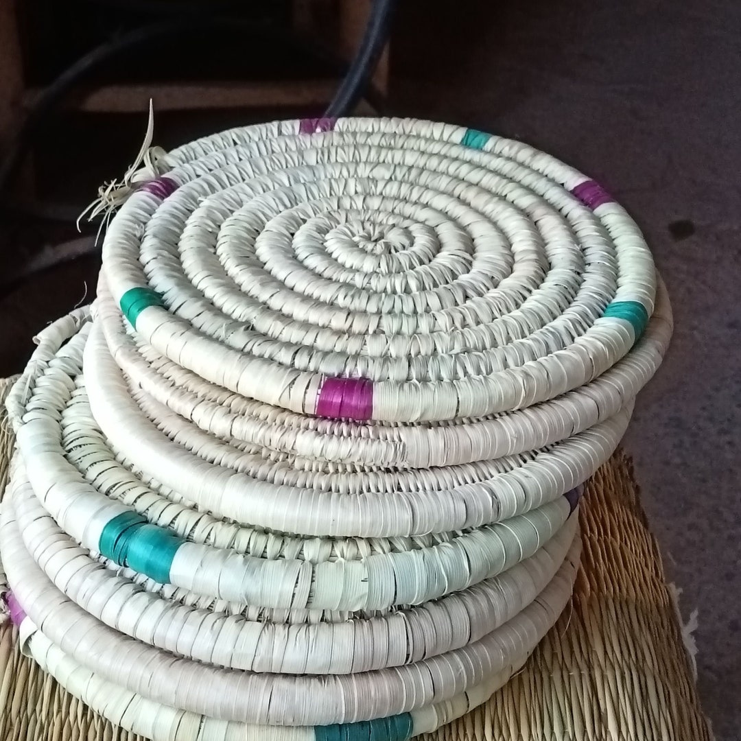 Palm Leaf Trivet, Woven Trivet, Made in Morocco , Natural Table Decor