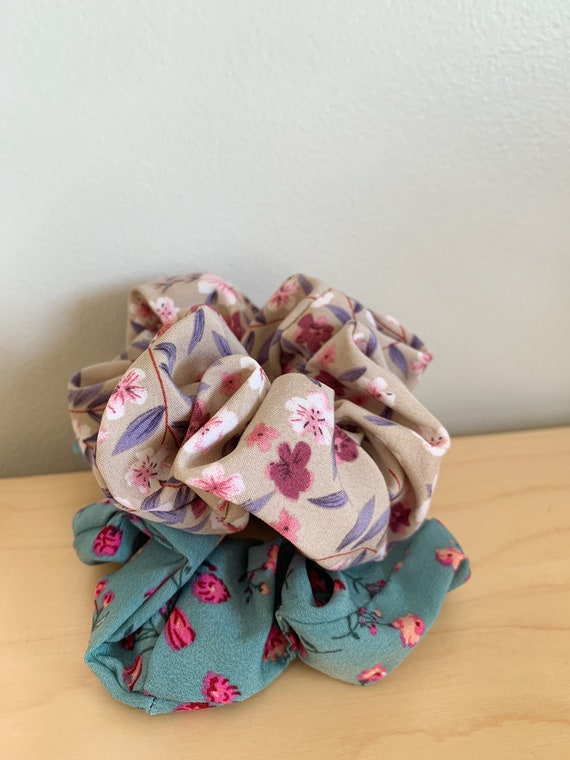 Scrunchie Set | Blue and Pink Floral Patterns | Hair  display picture 3