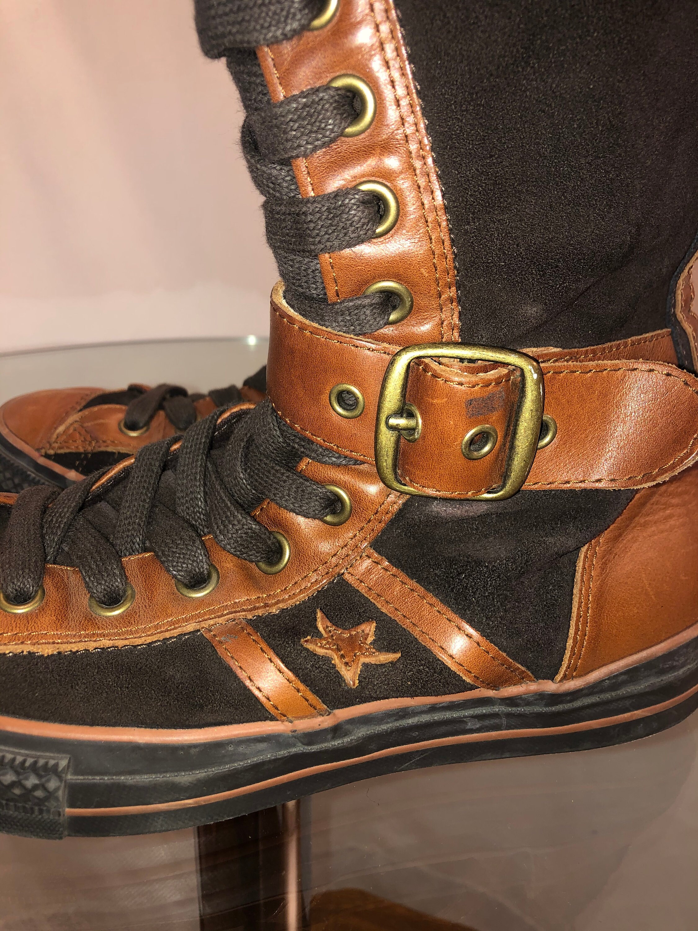 converse boots with zipper