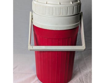 Vintage Igloo Pizza Hut Water Jug 1/2 Gallon Red White Insulated Cooler Flip Top