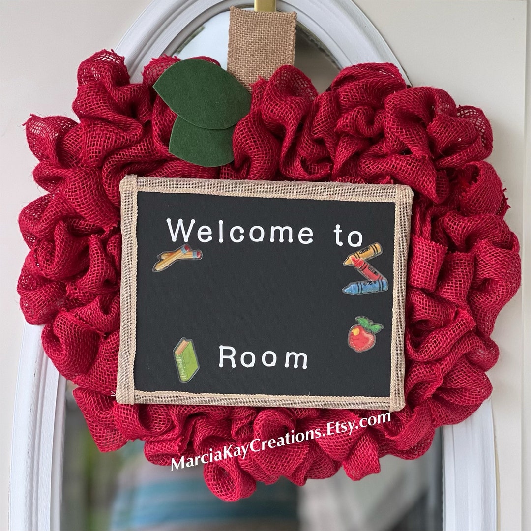 Apple Burlap Back to School Wreath: Teacher Classroom Door Decor - Etsy