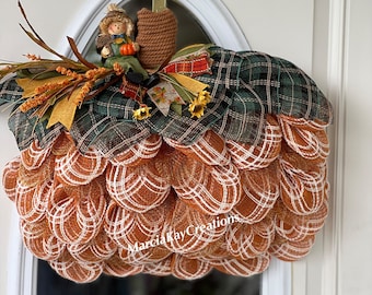Fall Pumpkin Wreath, Mesh Wreath, Handmade Wreath, Pumpkin Wreath