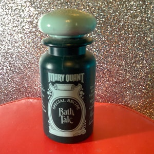Mary Quant special recipe bath talc