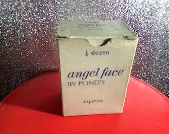 Vintage Ponds angel  lipstick salesman’s samples travel case