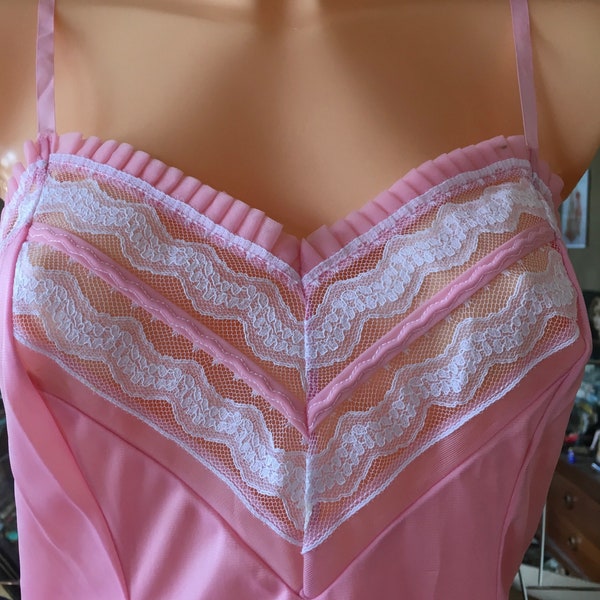 Vintage pink nylon   Lace slip tricel label