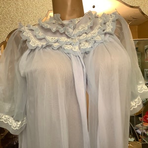Lavender blue Peignoir robe Ensio