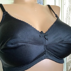 Gossard  wonder bra  black nylon