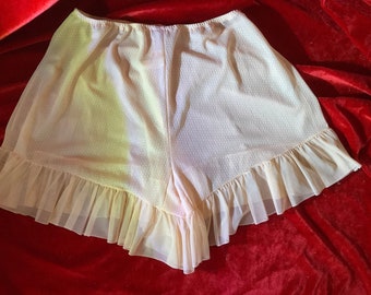 Vintage peach supalene tap panties