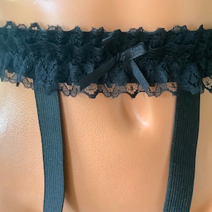 Rhumba garter belt metal grips