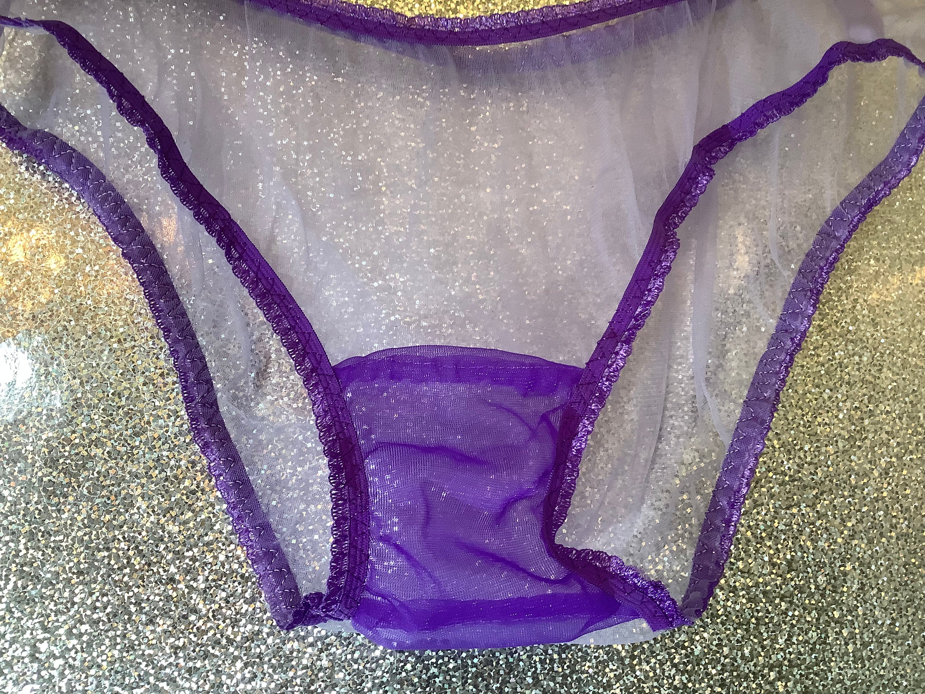 Dirty pantie gusset 