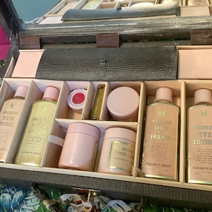 Elizabeth Arden Vanity Case With Cosmetics and Lotions New