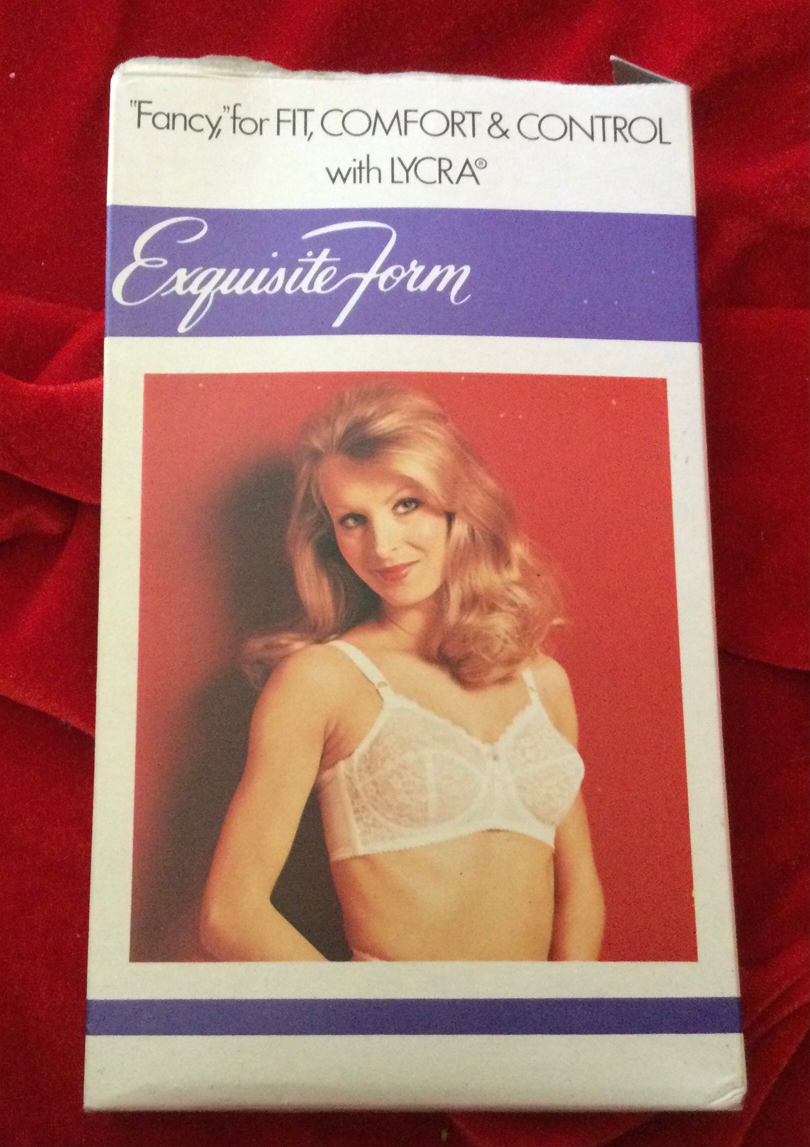 New VTG 80s Exquisite Form FUL-LY BRA 40B White Shoulder Comfort Front  Closure