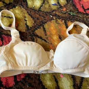 36DD Vanity Fair Bra White Nylon Lace Cups Full Coverage Beauty Back Bra -   Finland