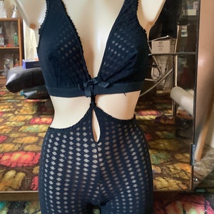 Youth Form’s Eye - Opener bralette  panties