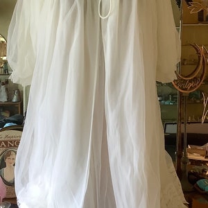 Vintage nylon Peignoir set Foster Reid