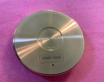 Max Factor Hi Five  face powder Honey Haze