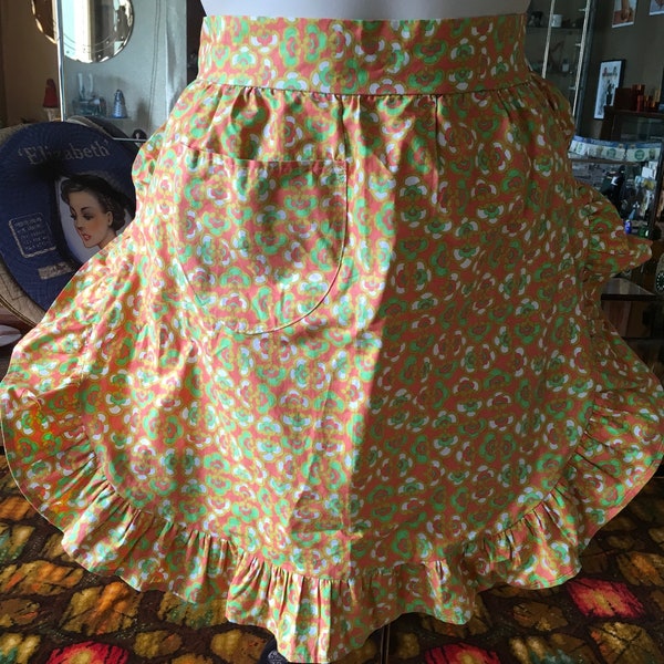 Vintage cotton apron housewife