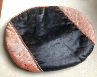 Vintage satin hosiery case lined