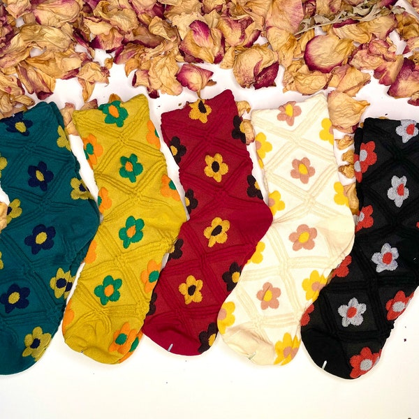 High Ankle Socks | Flower Socks | Cute Socks | Socks | Warm Soft High quality Cozy Socks | Gift idea | 5 Colors