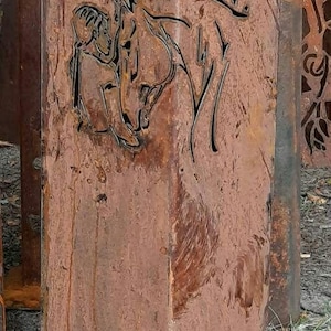 Säule, Pferde-Liebe, Mädchen mit Pferd