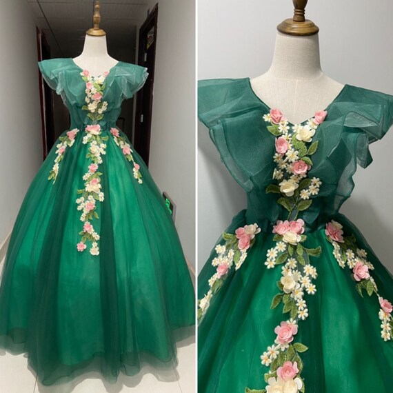 Green Prom Dress Embroidered With 