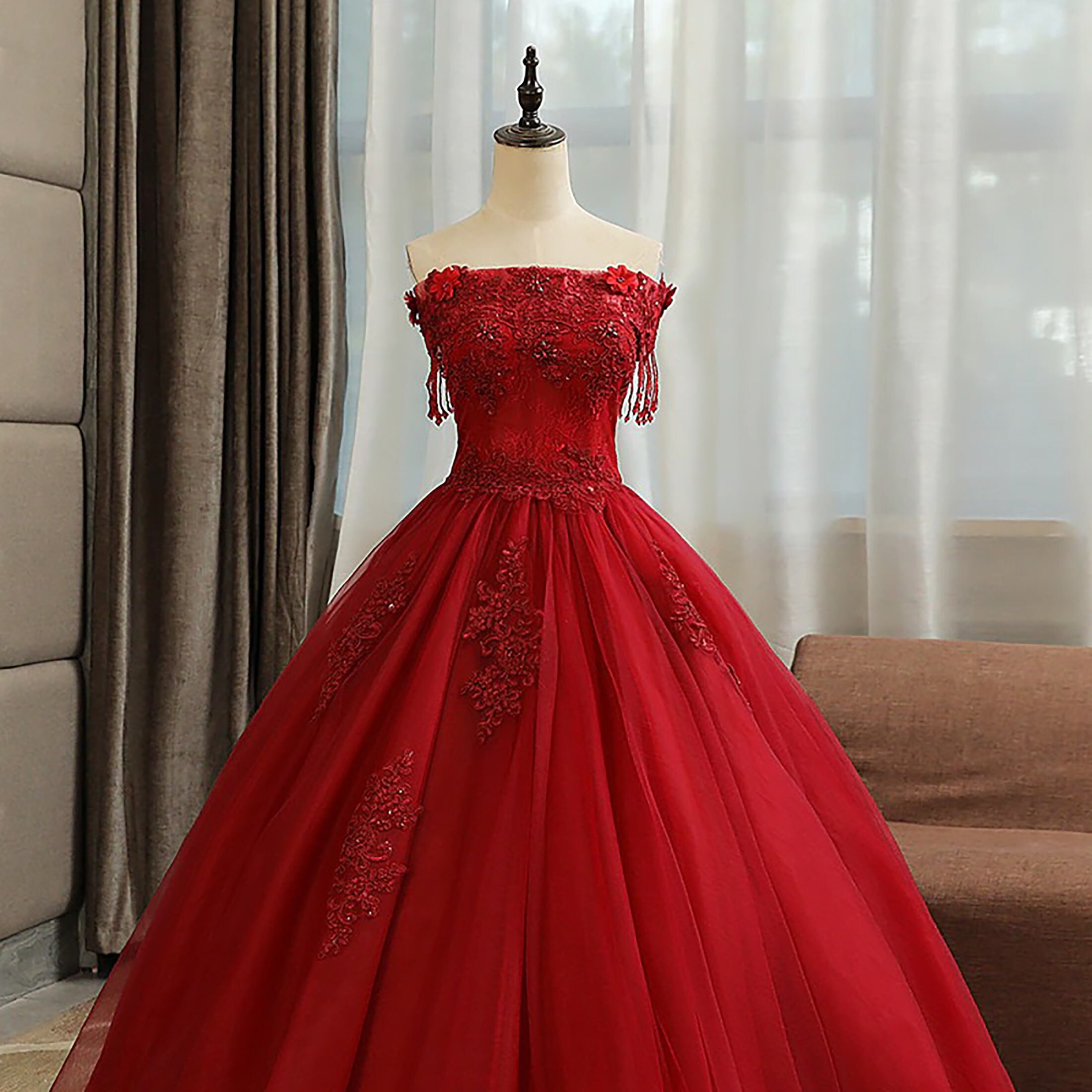 Vestido rojo de quinceañera bordado con flores para la fiesta | Etsy España
