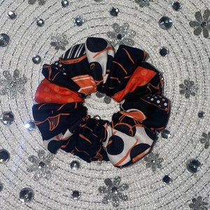 pumpkin scrunchie
