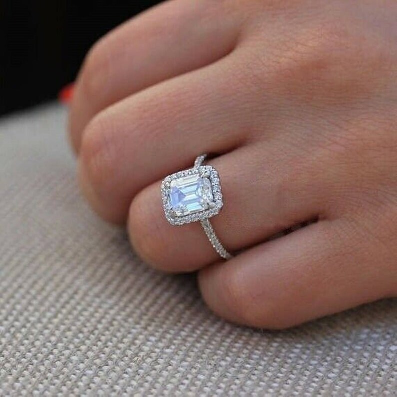 2.5Ct Emerald Cut Full White Moissanite Diamond Halo 4 Prong Fancy Engagement And Wedding Ring 14k Solid Gold Ring 925 Sterling Silver Ring
