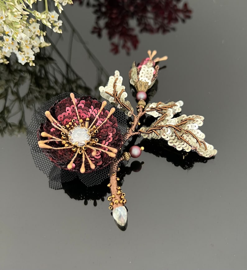 Blooming twig brooch handmade, flower beaded brooch, floral boho jewelry, beads embroidered brooch, gift for woman, gift for her, 画像 10