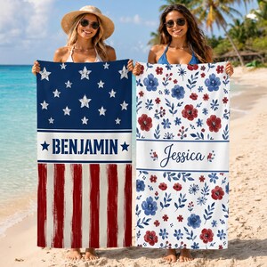 Serviette de plage drapeau américain personnalisée, serviette de piscine patriotique avec nom personnalisé, serviette florale des Etats-Unis, cadeau 4 juillet