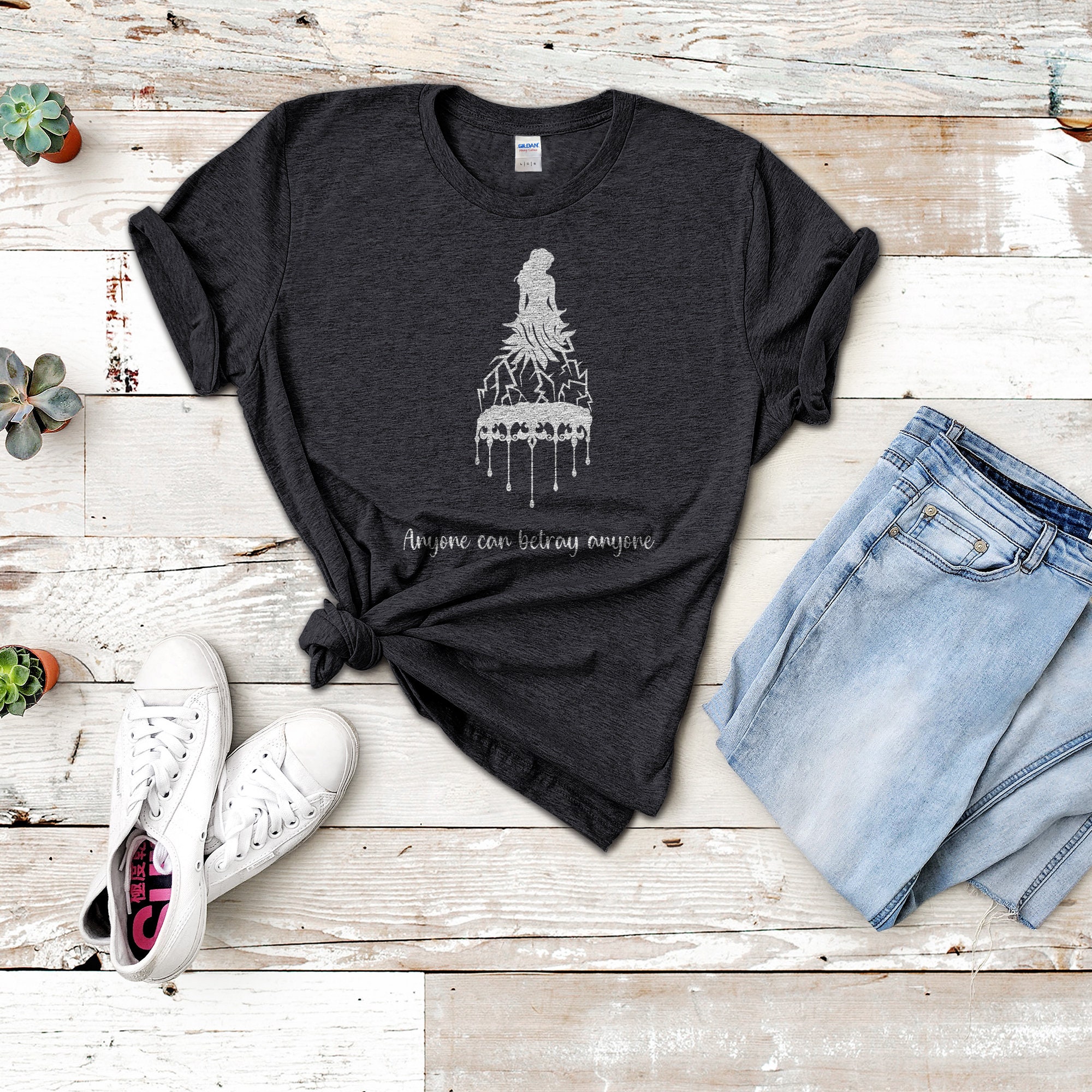 Red Queen Shirt Bookish Shirt | Etsy 
