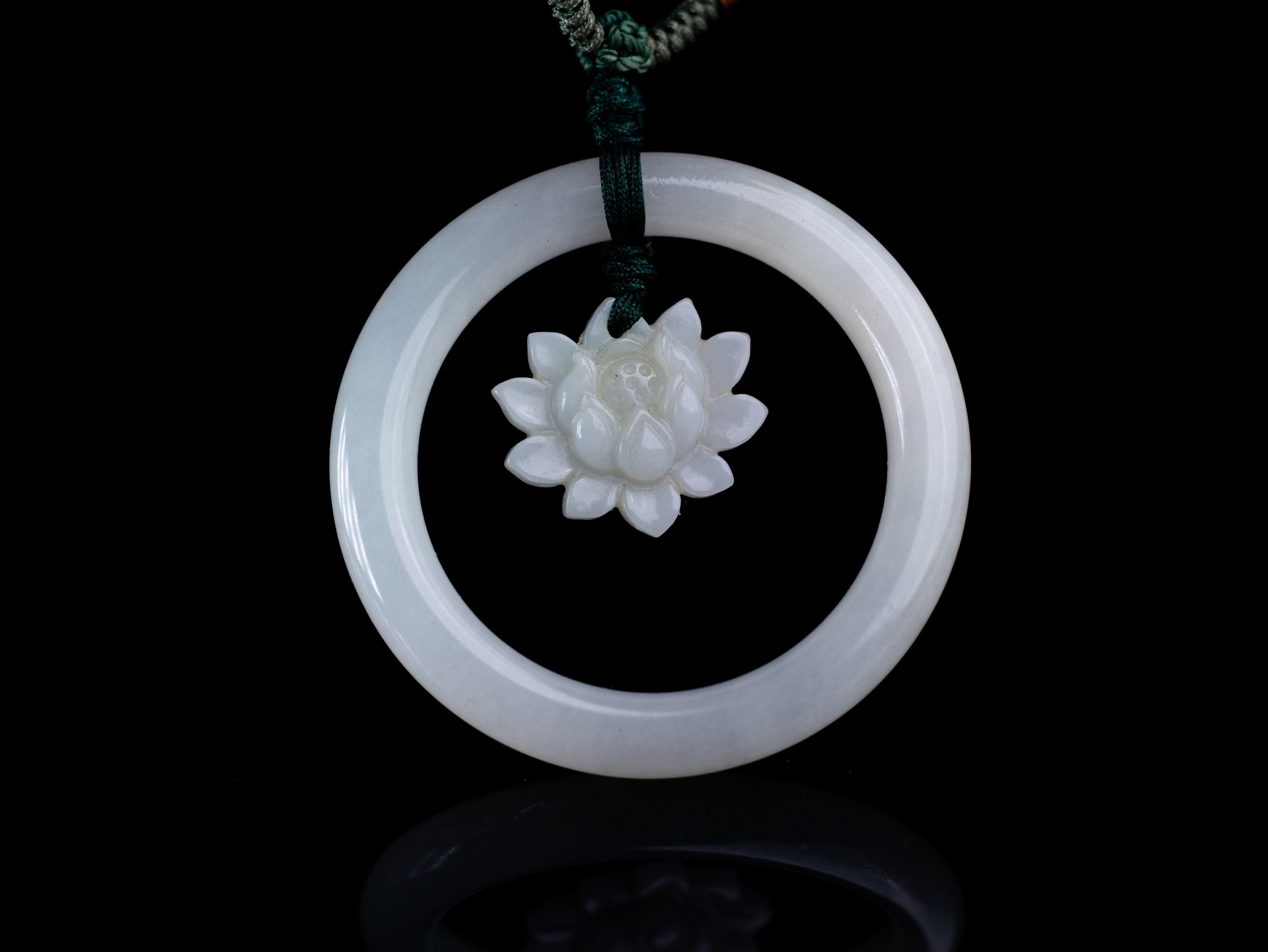 Vintage JADE Lotus Pendant Exquisite Quality Jade Pendant Etsy