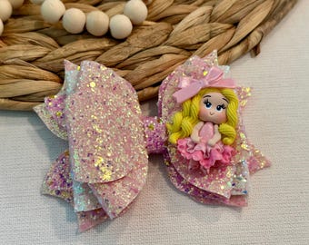 Lazo de pelo de bailarina hecho a mano – Tema de princesa con purpurina rosa