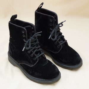 Velvet docs shop