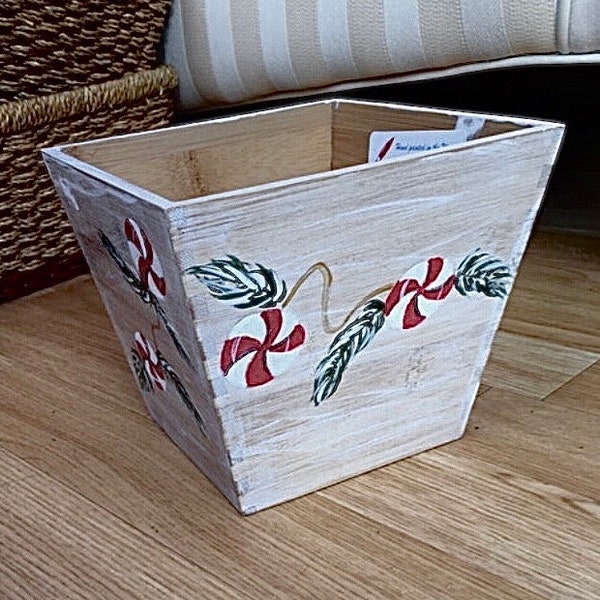 Christmas decor, Christmas home decor, handpainted Christmas box with red and white festive swag, christmas planter