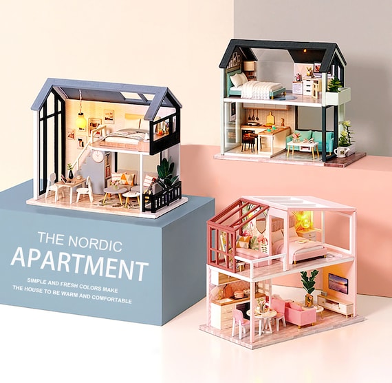 Origami Set and Figures, Miniature Dollhouse 1/12 Scale 